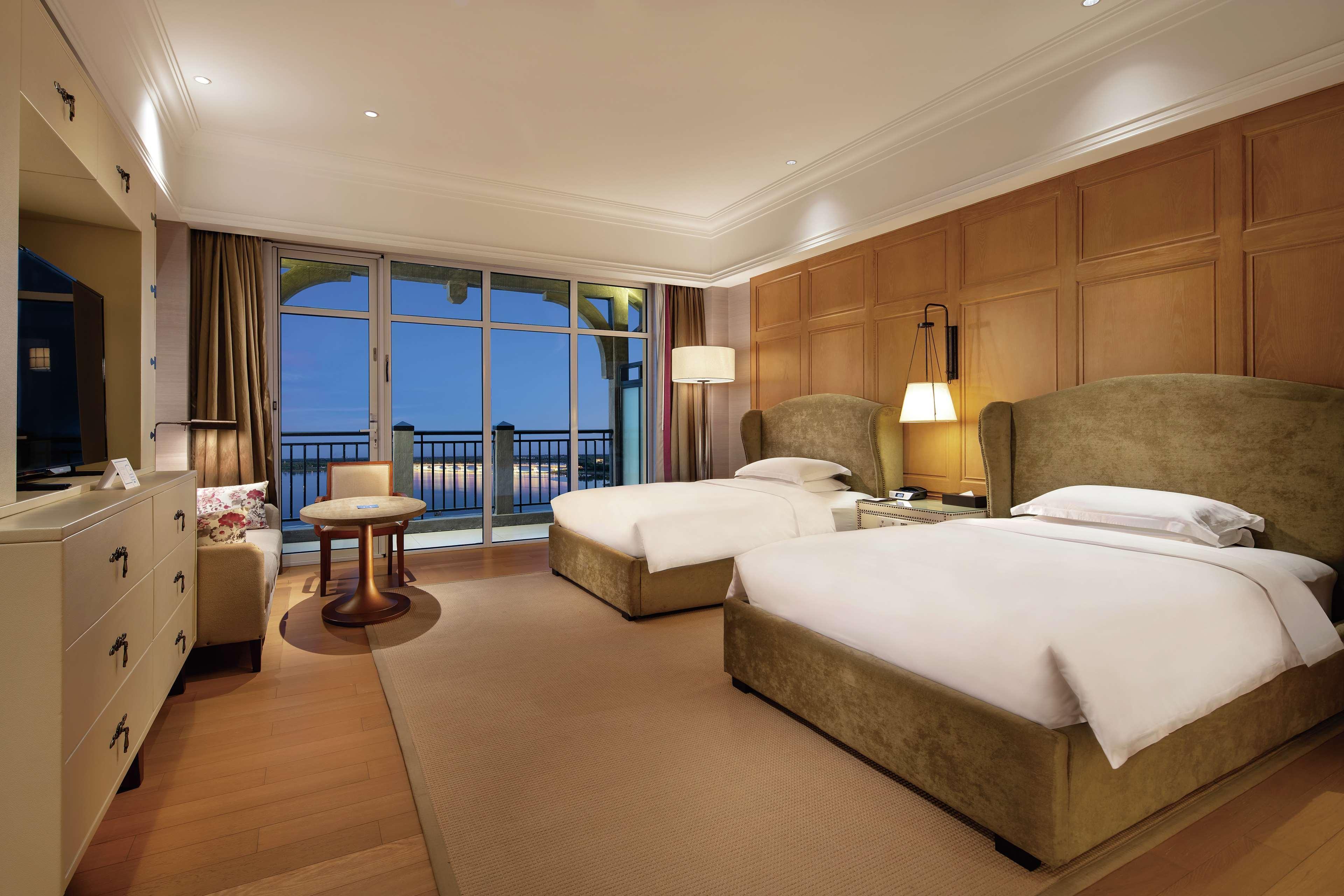 Hilton Wenan Hotel Langfang Exterior foto