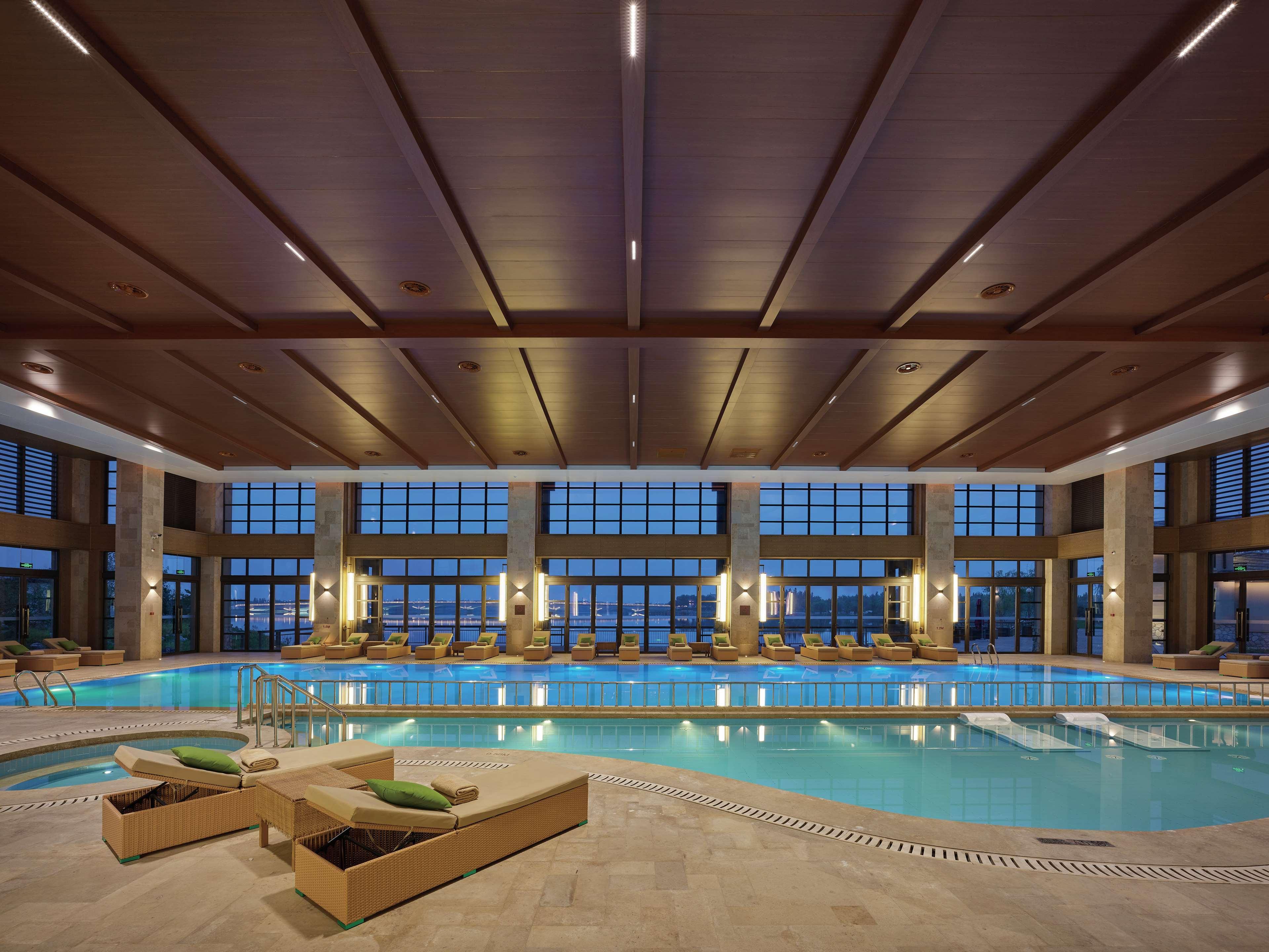 Hilton Wenan Hotel Langfang Exterior foto