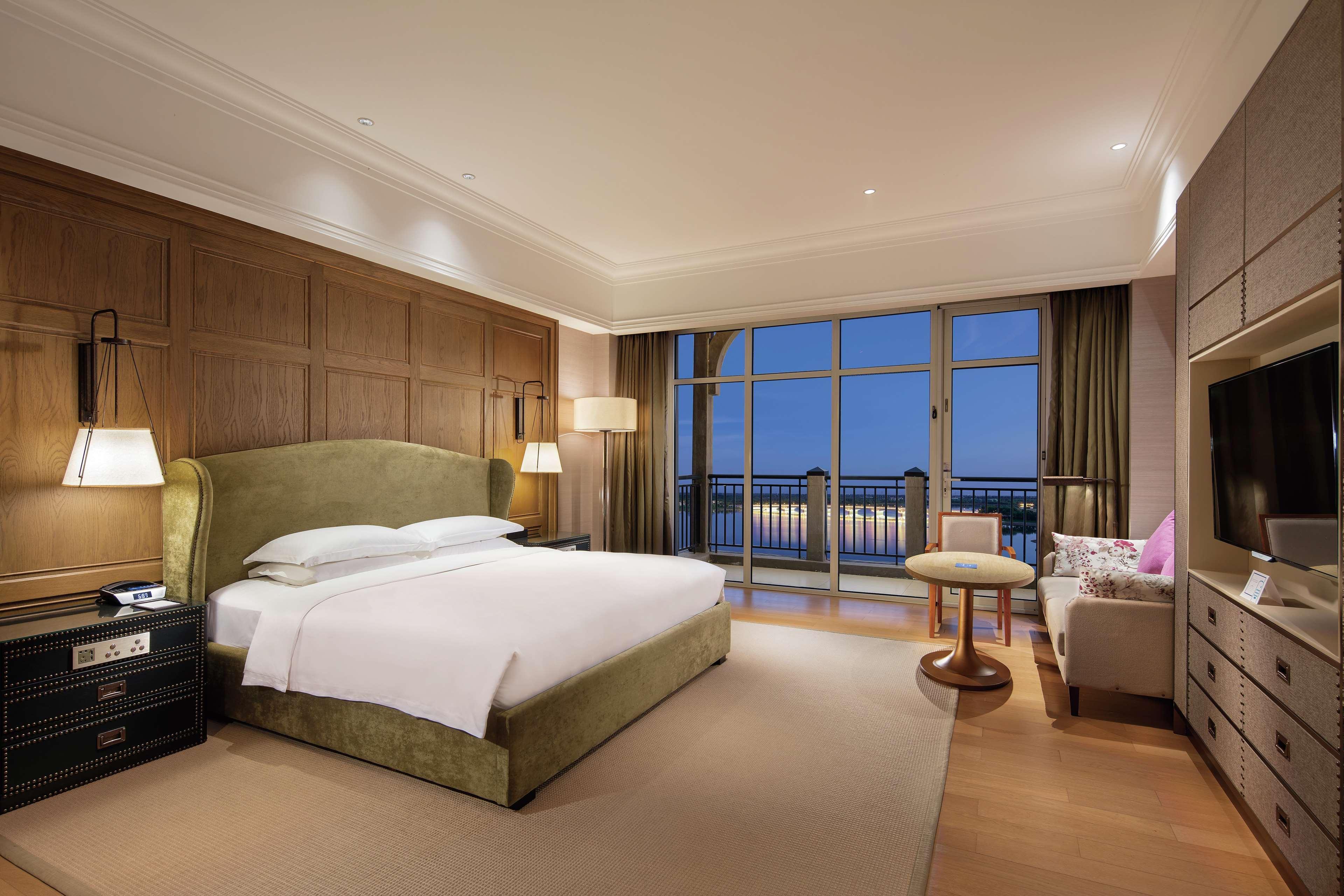 Hilton Wenan Hotel Langfang Exterior foto